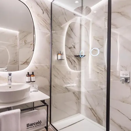 Barcelo Oldtown 호텔