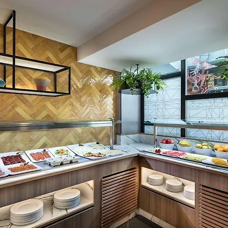 Barcelo Oldtown 푼샬