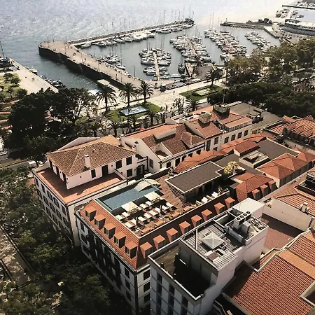 Barcelo Oldtown Otel 5*