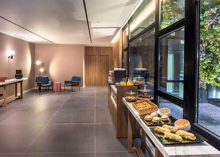 Barcelo Oldtown מלון 5*