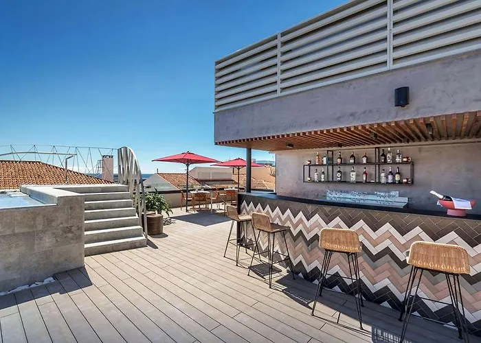 Barcelo Oldtown מלון 5*