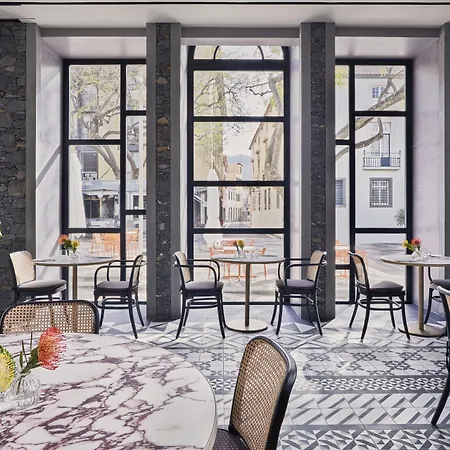 Hotel Barcelo Oldtown 5*